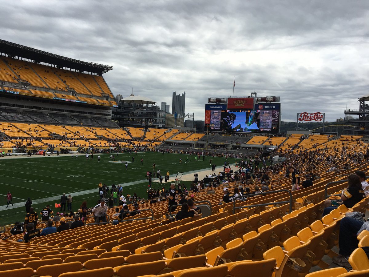 First Steelers game #herewegosteelers