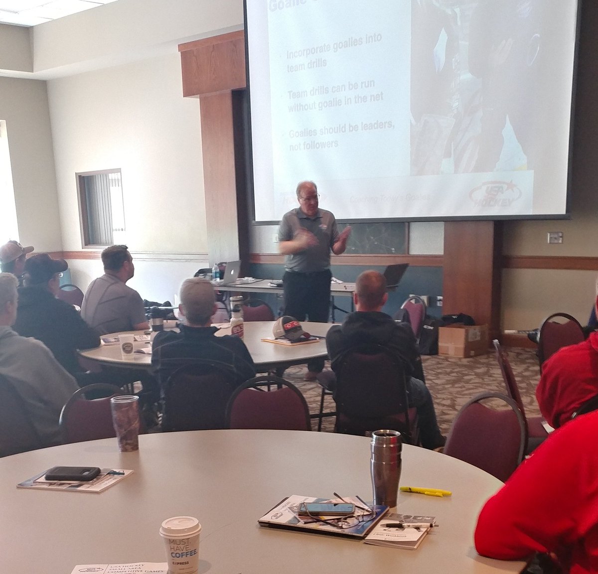 Level 1 coaches getting schooled up by <a href="/carrollgs/">Carroll Goalie School</a> today in <a href="/USAHockeyMN/">USA Hockey MN</a> CEP #51in30