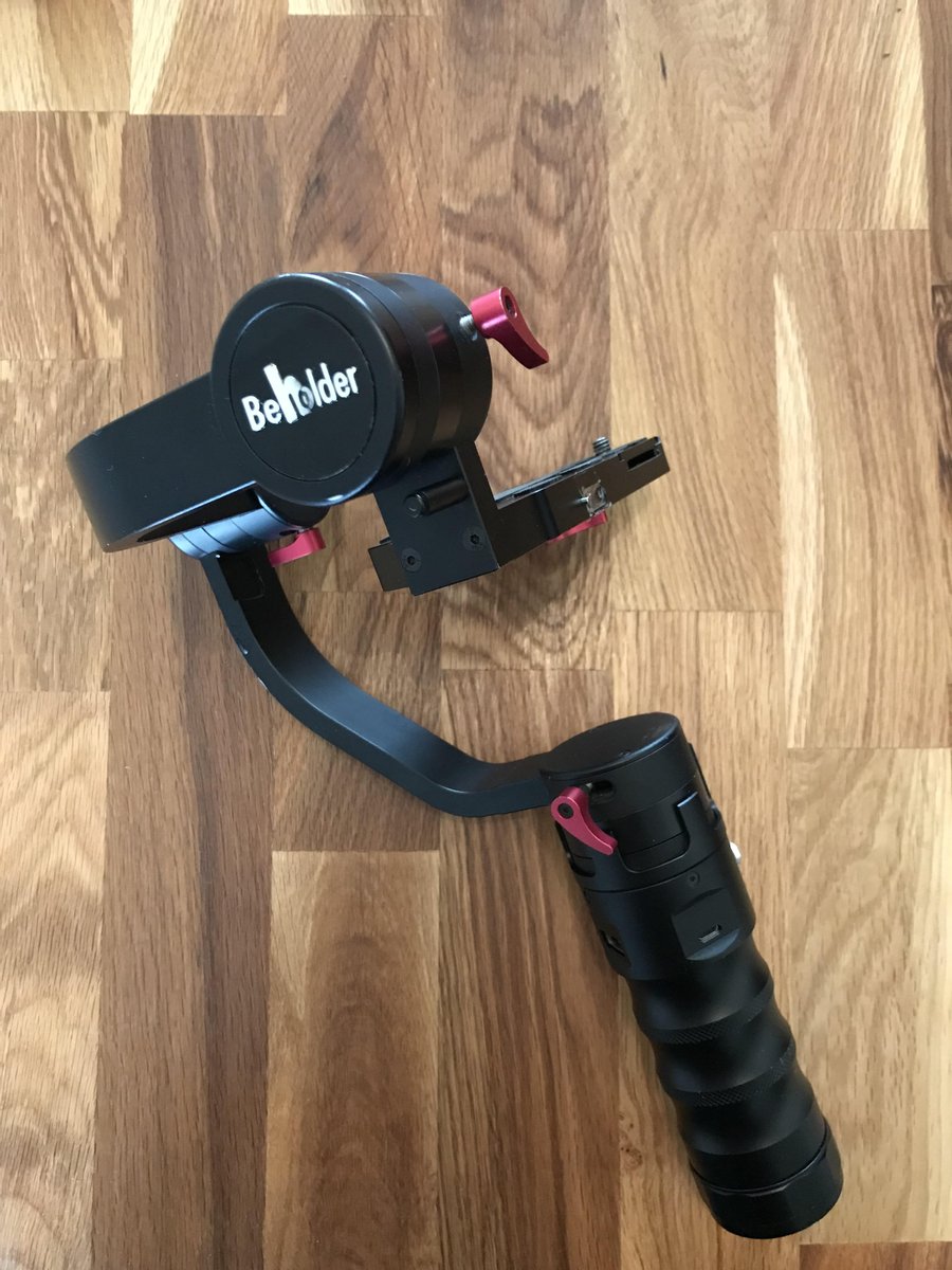 jeremyjanin's tweet photo. Je vends du matos 📷🎥

Gimbal DS1 https://t.co/55Qw4EpTAA

GoPro HERO5 Session
https://t.co/Si4ovOgfWb

HERO4 Session
https://t.co/47LgyL1mui https://t.co/hXQSvcD2ne