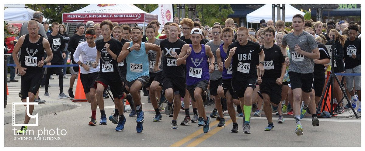 Great morning for the Liberty Center 5K benefiting <a href="/EAST_HAWKS/">Lakota East High</a> Athletic Boosters. Free downloads available at preview.tinyurl.com/y72opmvw