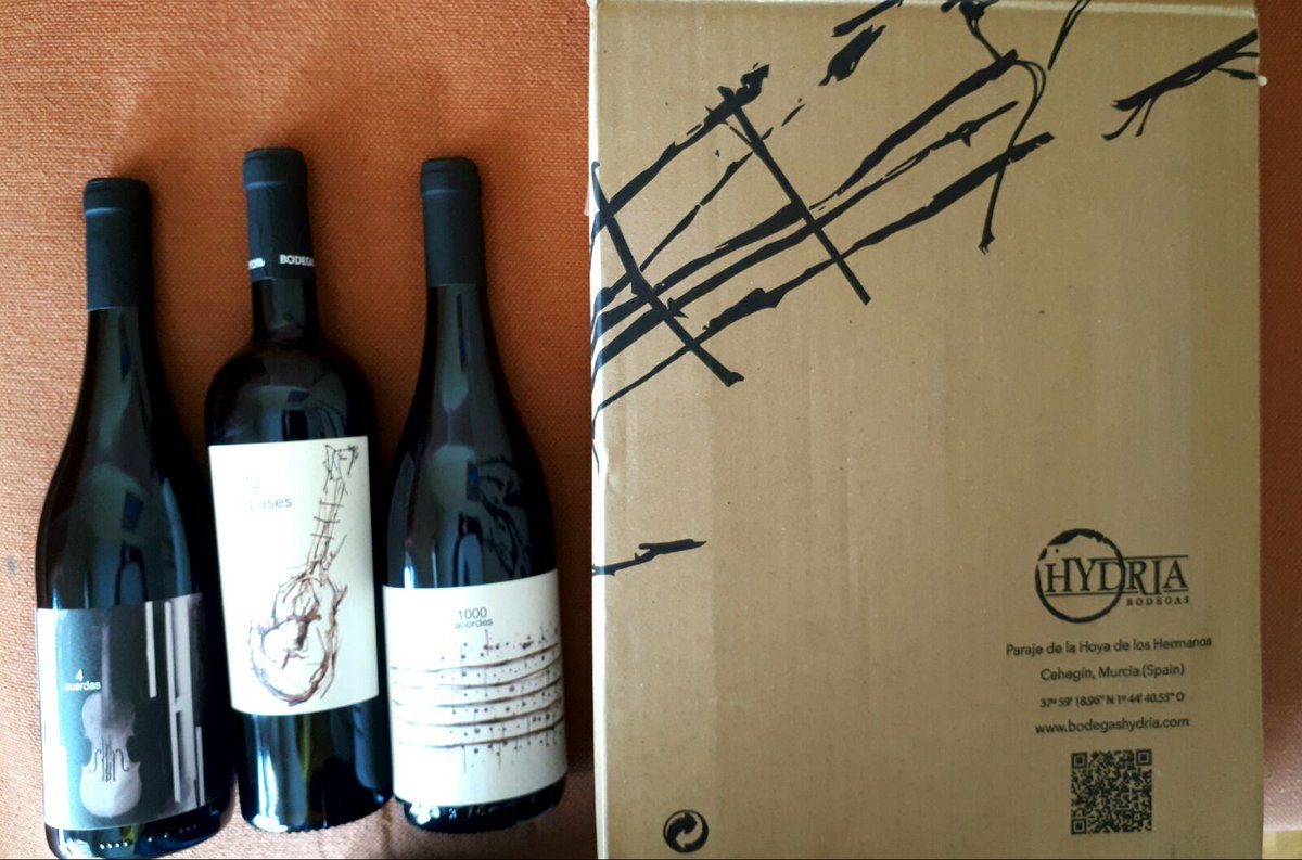 innoFPinheiro's tweet photo. #VinosconAlma @BodegasHydria #DOBullas Un gran descubrimiento! Todos estupendos! Blanco #4cuerdas Tintos: #12compases #88teclas #1000acordes https://t.co/JcTzijZBoS