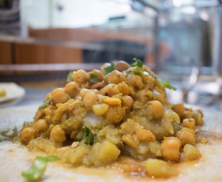 BindysCaribbean's tweet photo. For those who don't have insta! Quick look at my most recent post. #Bindys Chickpea Roti! https://t.co/na30pxzQSK