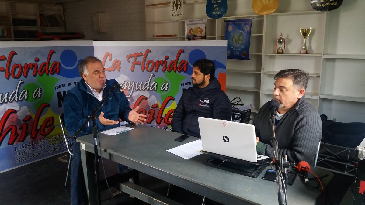 Acompañando a nuestro diputado Osvaldo Andrade en la Radio La Unión de La Florida. Una gran entrevista y grato diálogo. #VotaN71 #Distrito12