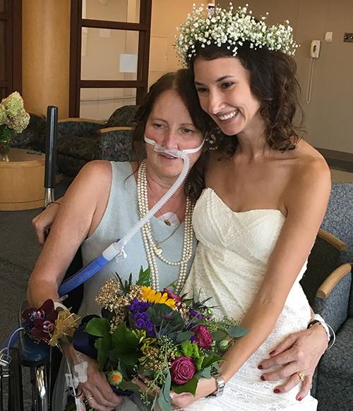 MayoClinic's tweet photo. Care team goes above and beyond for #cancer patient determined to see her daughter get married. https://t.co/8hkQMLmZVS #HospitalWedding https://t.co/oTyKrtxRaz