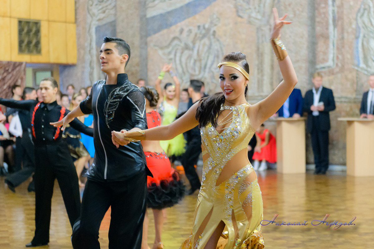 akbash60's tweet image. 1.10.2017.Ульяновск.Турнира по спортивным бальным танцам "Осенний марафон 2017".#осенний_марафон@variant73  #танцевальный_сезон_2017_2018