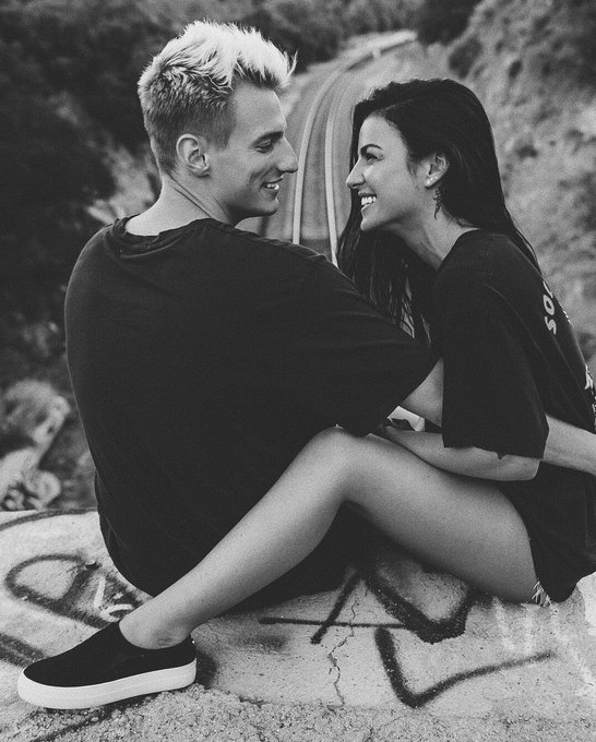 Happy Birthday to my love! THIS IS GOING TO BE SUCH AN AMAZING YEAR! ⚡️ https://t.co/x1ej19uF0Q<a href="/tag/coachella18"class="tags"><span>#coachella18</span></a>