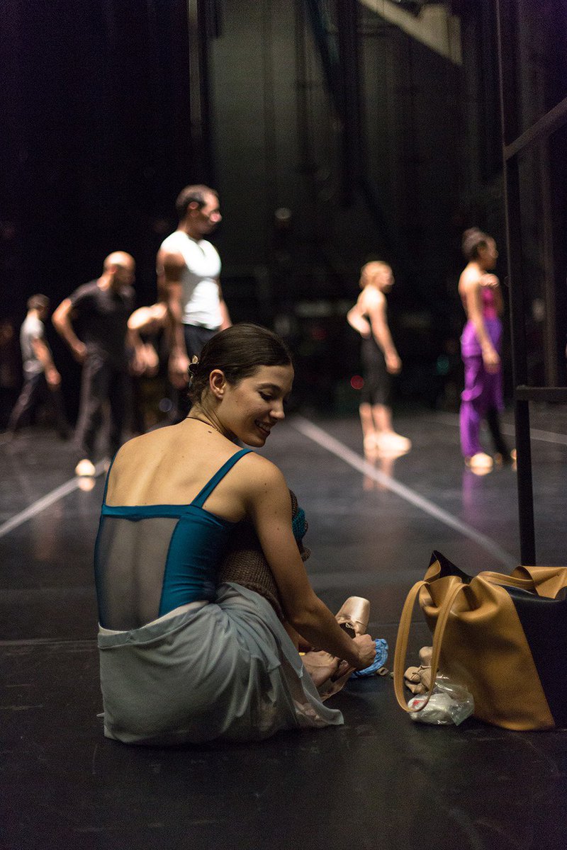 6 reasons dance training makes us better human beings: dancemagazine.com/6-ways-dance-t…