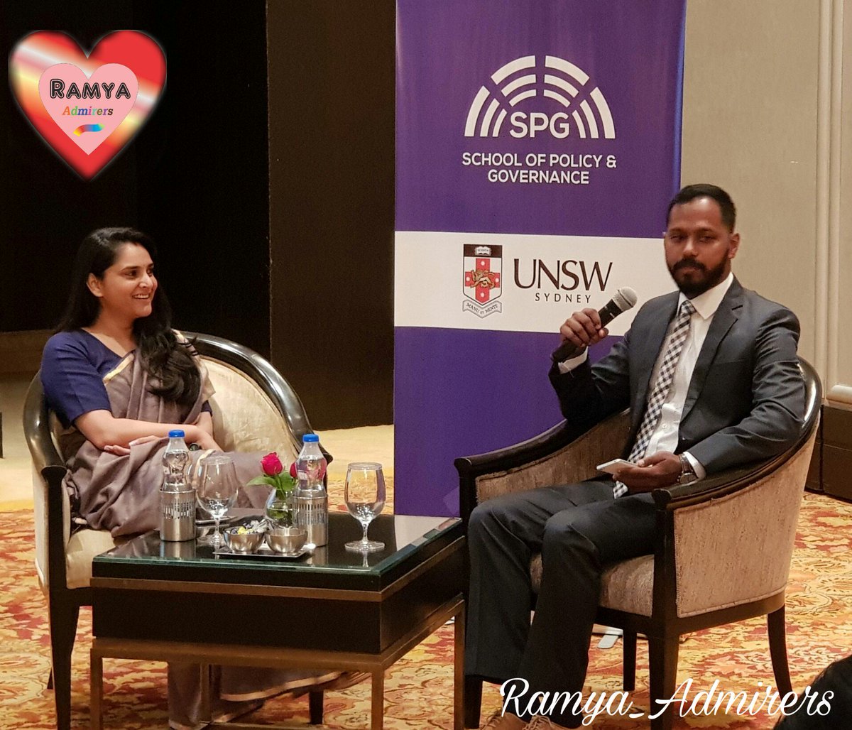 Ramya_Adherents's tweet photo. Elegant @divyaspandana 😍 #SPGExec2017 https://t.co/DwyExGwvL0