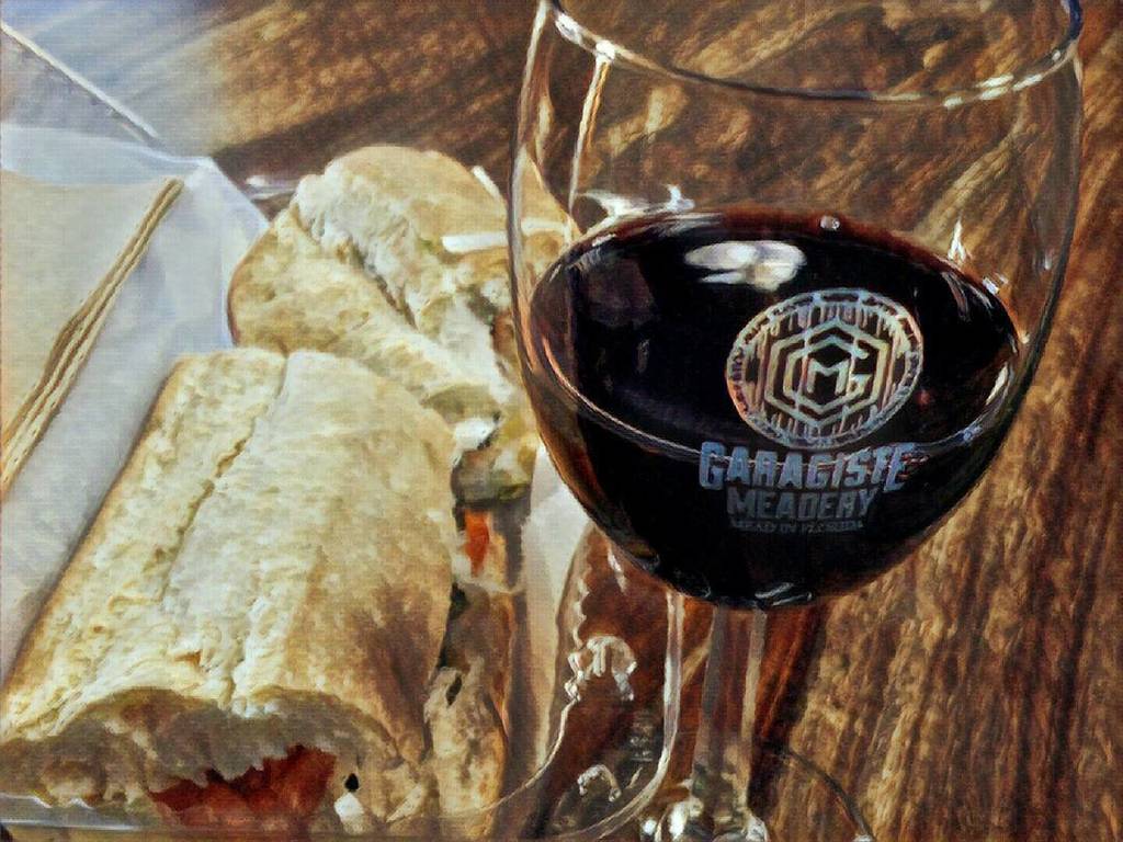 Sometime I travel to Florida for lunch. #sandwich and #mead