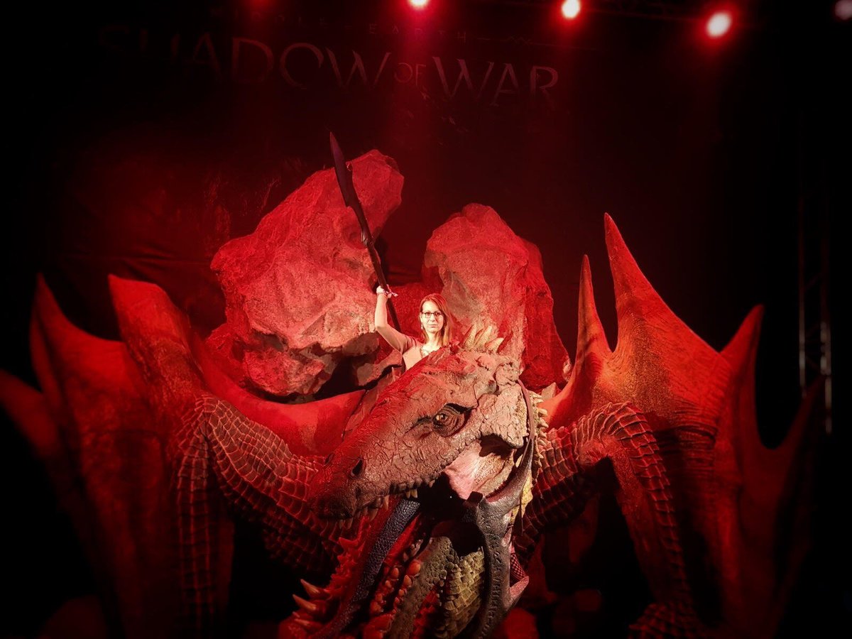 xxSensu's tweet photo. Also today: took out my dragon to hunt some orcs. #MiddleEarth #ShadowOfWar #Dragons #firstlook2017 https://t.co/XsIusGm6PE