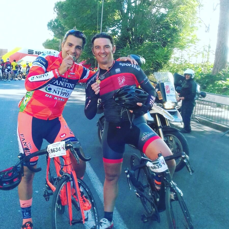 ROCCOMENNA1's tweet photo. Granfondo dei Gladiatori! !! Complimenti agl'organizzatori,  noi eravamo presenti! !! @NIPPO_Fantini @PedrottiBarbara https://t.co/LUXmgEmnID
