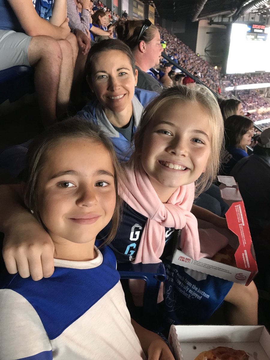 Bits01's tweet photo. Great time at the game today!!! #coltsscreen #manning #firstcoltsgame https://t.co/WoWRk9Siet