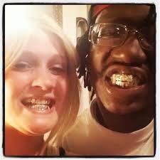 Need a lil’ mo Gold in your life? Get to <a href="/rickyssobe/">Ricky's South Beach</a> and grab a #juicyAF #BiscayneGold