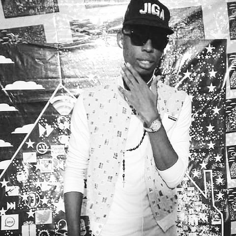 _jessejiga's tweet image. Live at the #independencedayFiesta2017 #Surelere #Aguda #blueCarpet