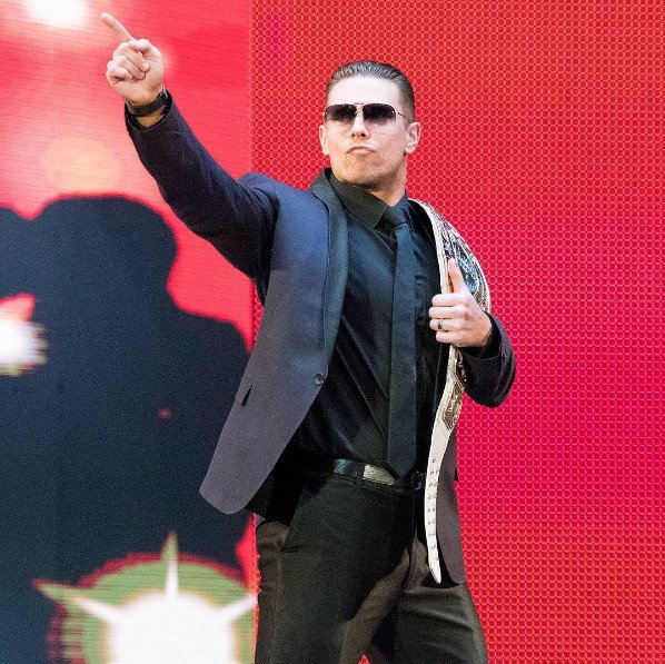 WWEAfrica_'s tweet photo. Happy Birthday to Intercontinental Champion @mikethemiz! We hope it's AWWWWESSSSOOOOOMMMMEEEE! #HappyBirthdayMiz https://t.co/Hh1ZXS74En
