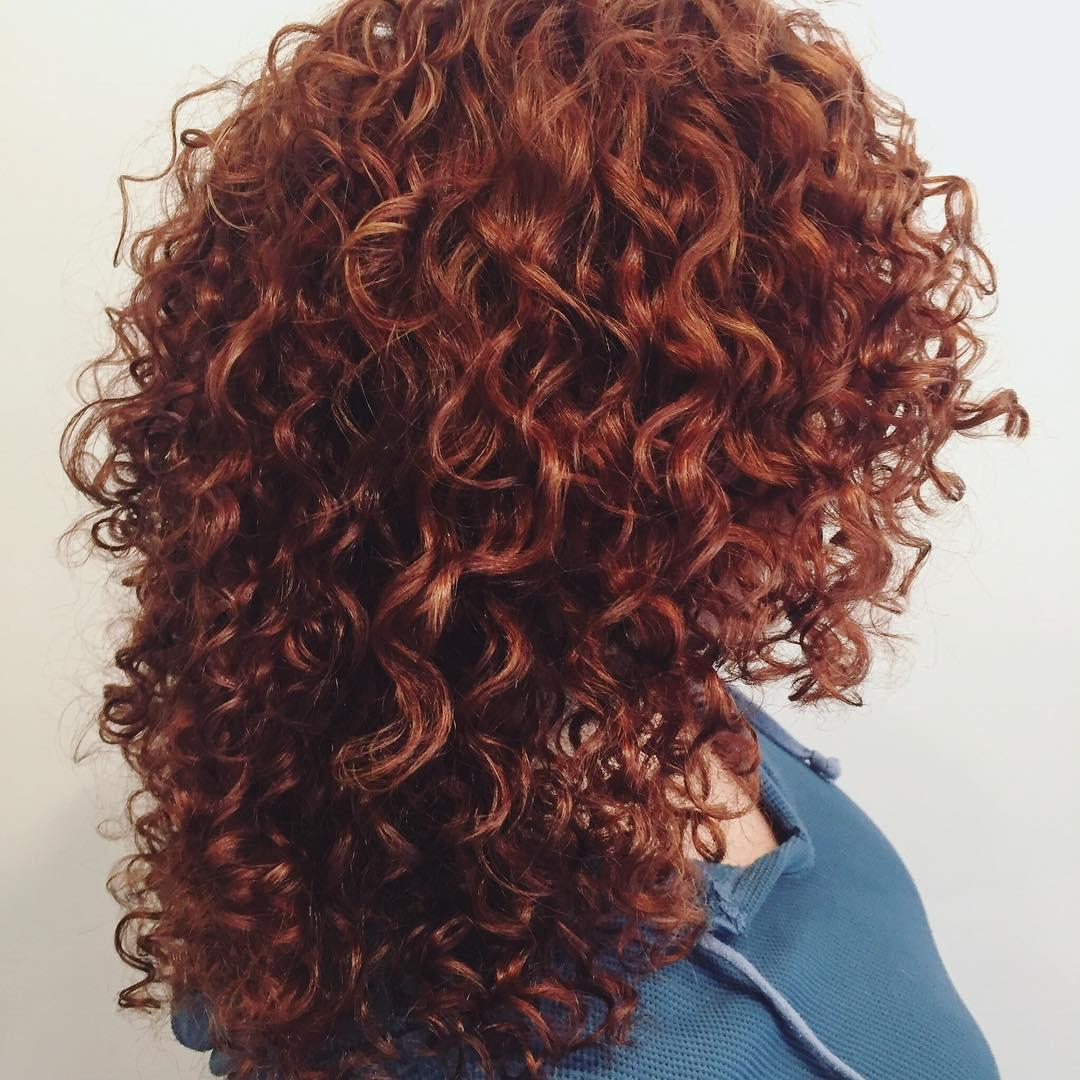 DevaCurl's tweet image. Season&apos;s hottest color? Perfect #DevaCut? Gravity-defying style? We want to see YOUR #DevaMiracle! Share &amp;amp; miracles could be in your future!