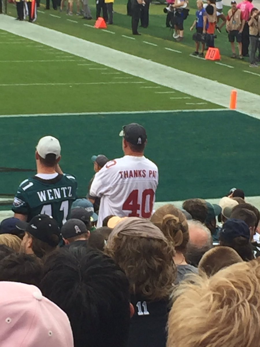 b_lines93's tweet photo. @PFTCommenter this guy #SupportsTheTroops https://t.co/LOhJydTfU9