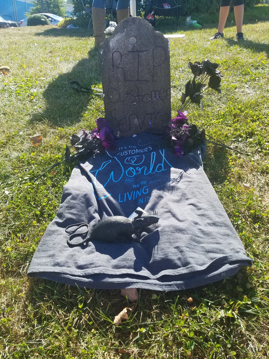 cwa_2204's tweet photo. One of our mobilization efforts #ripcustomerservice to show we deserve a FAIR CONTRACT! #UnionStrong https://t.co/JKpojIs9K1