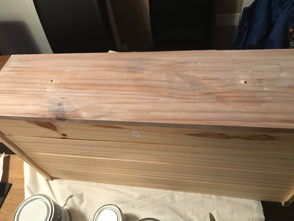 lisarussell2007's tweet photo. The latest project.....upcycling, transforming a 10 yr old chest of pine drawers into some lovely girly ones! #project #upcycling #girly https://t.co/hznetLBo0v