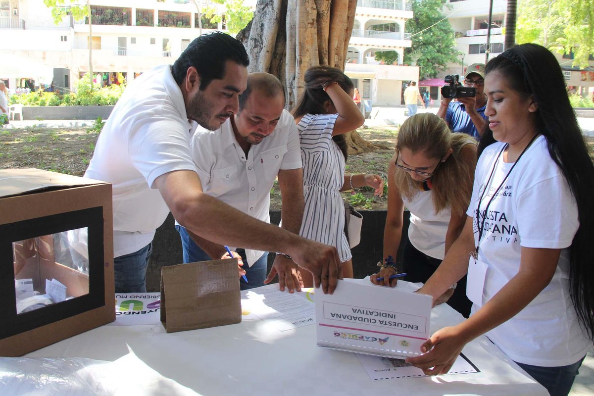 AcapulcoGob's tweet photo. Realiza gobierno de Acapulco; encuesta ciudadana para conocer la opinión de los acapulqueños, sobre la realización de obras en el puerto. https://t.co/IpM6Q8Ihro