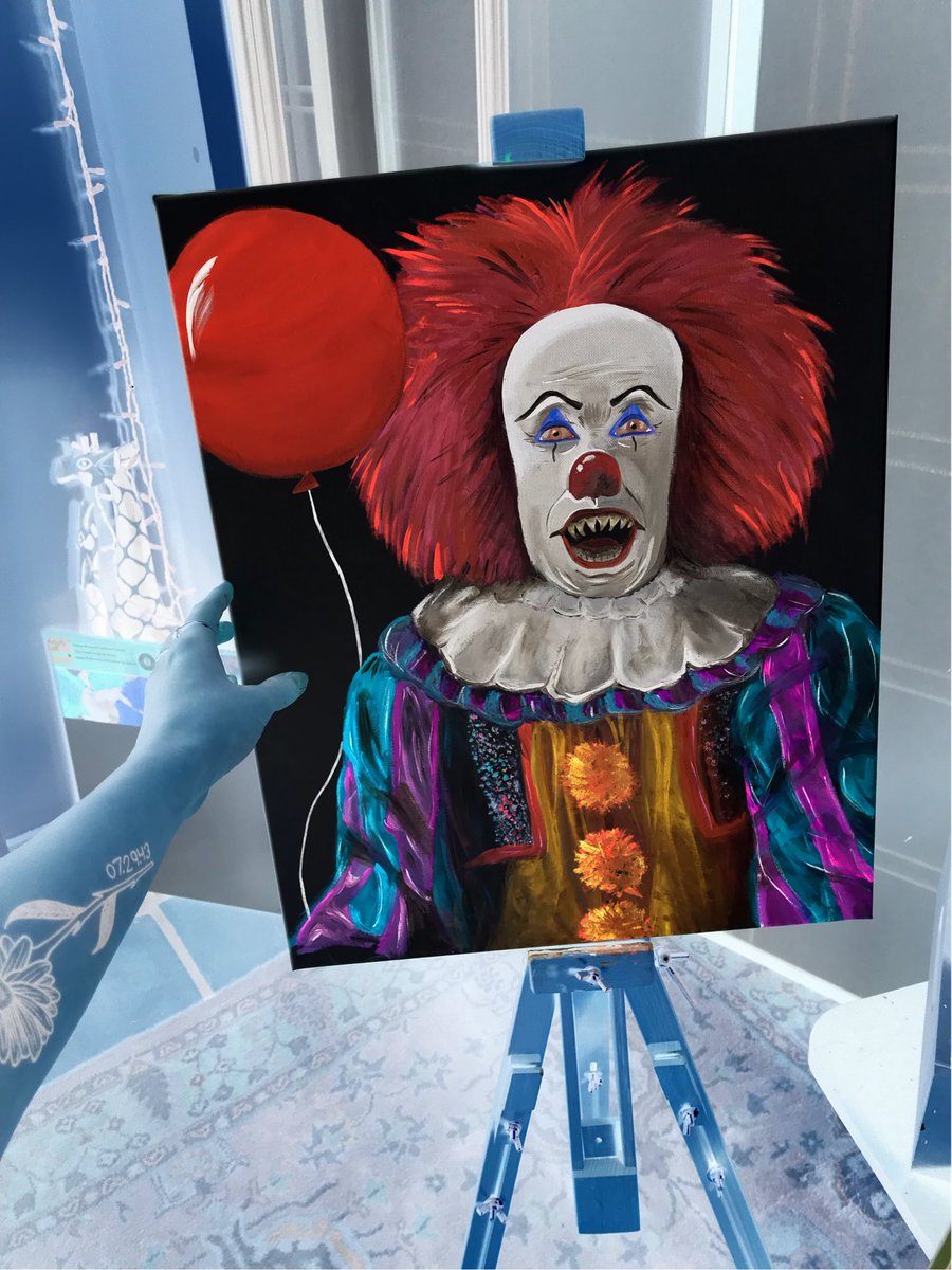 liliplumm's tweet photo. Finally finished this crazy piece of Pennywise from the original IT! #invertart #colorinvert #negativeart #IT #pennywise ๐ https://t.co/l4rUhxmp1m