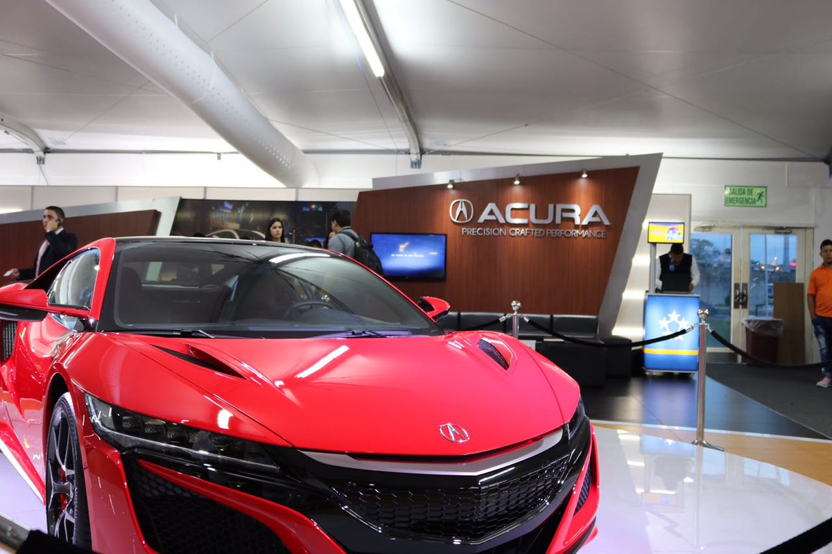 PanamaMotorShow's tweet photo. Te estamos esperando en Atlapa hasta las 10pm. Ven a conocer todas las promociones que hay para ti. #PMS2017 https://t.co/qM8K1qGPJN