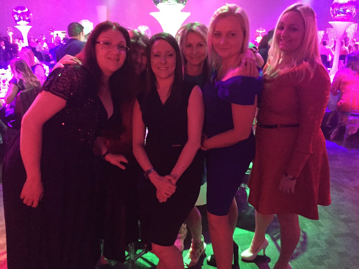 poole_stuart's tweet photo. The ladies of District Poole looking very glam #MLC2017 https://t.co/AnvqglE6tV
