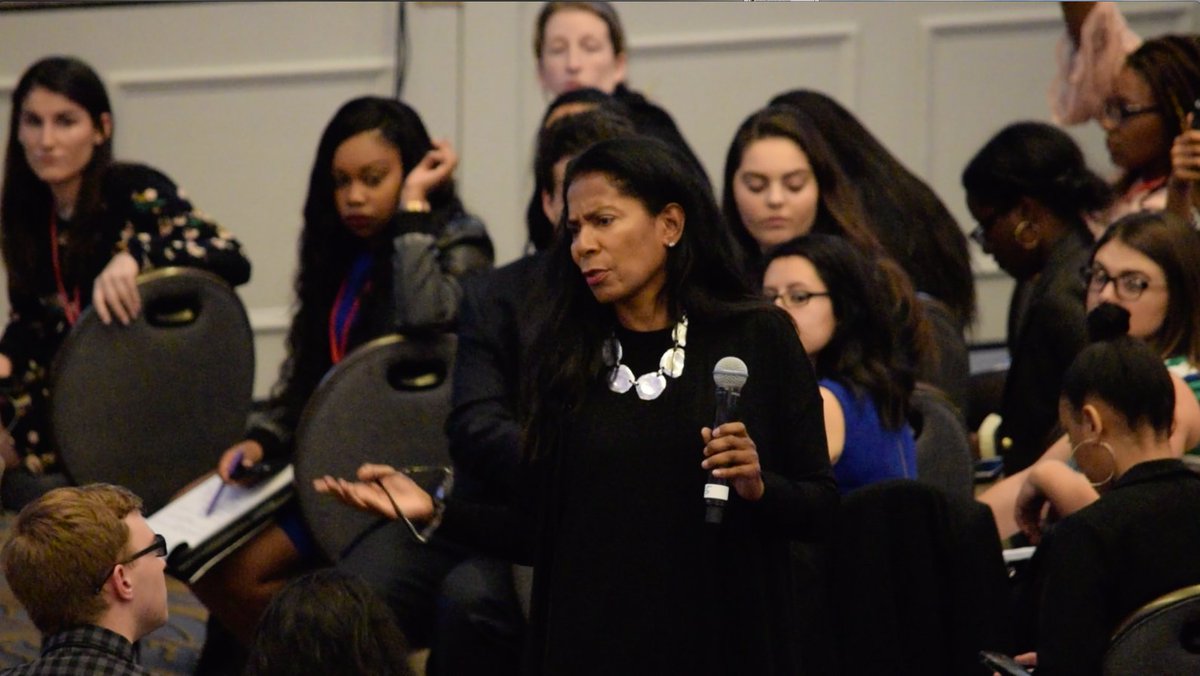 nicoleekprice's tweet photo. Seeing @JudySmith_ the OG Olivia Pope is a dream come true. Thank you for your time and lessons #PRSSANC https://t.co/hexEdoAesA