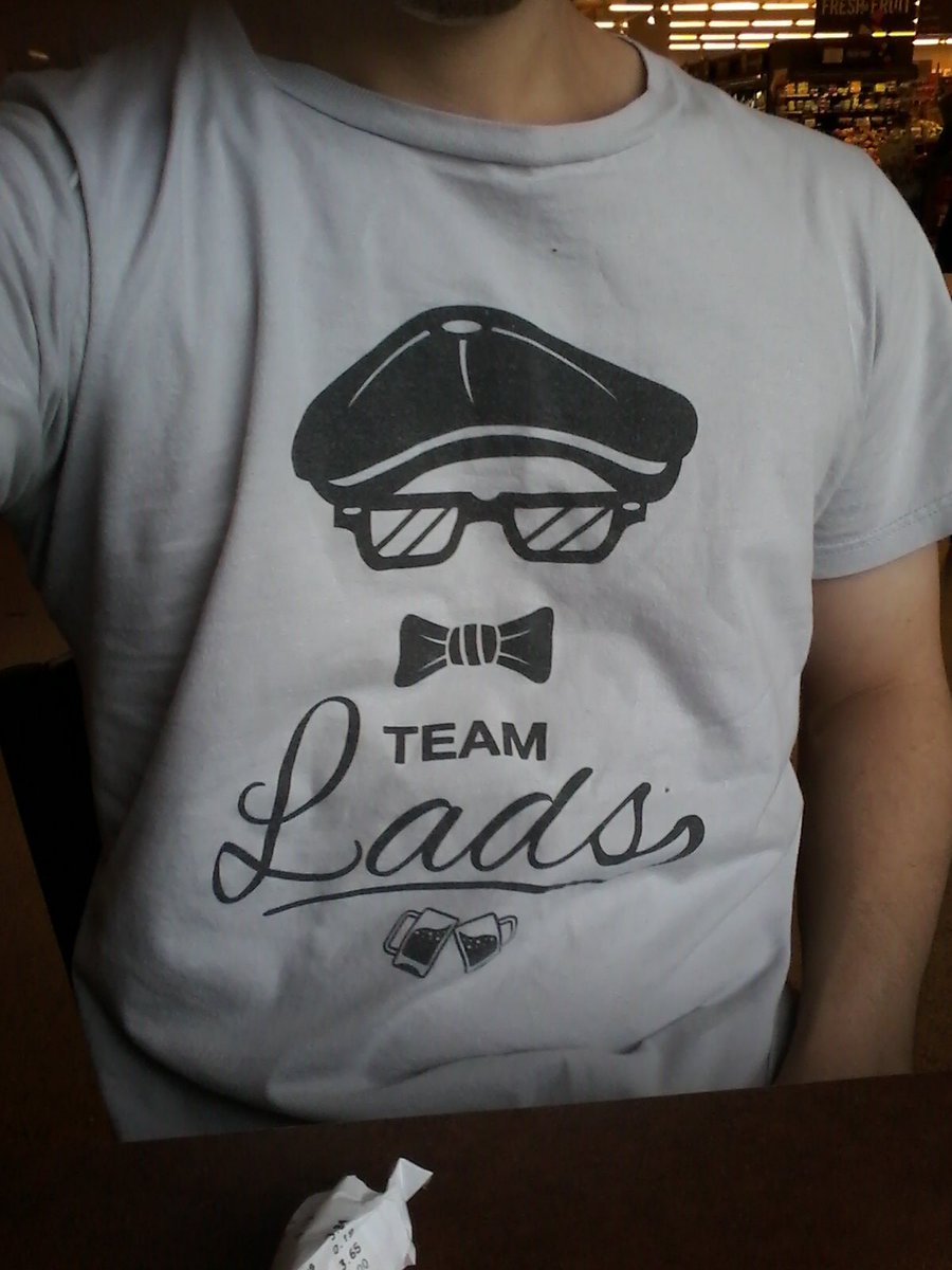 WalkingGears's tweet photo. Of course I my repin @AchievementHunt at work #TeamLads #RoosterTeeth #AchievementHunter https://t.co/CTZ9E0XLHo