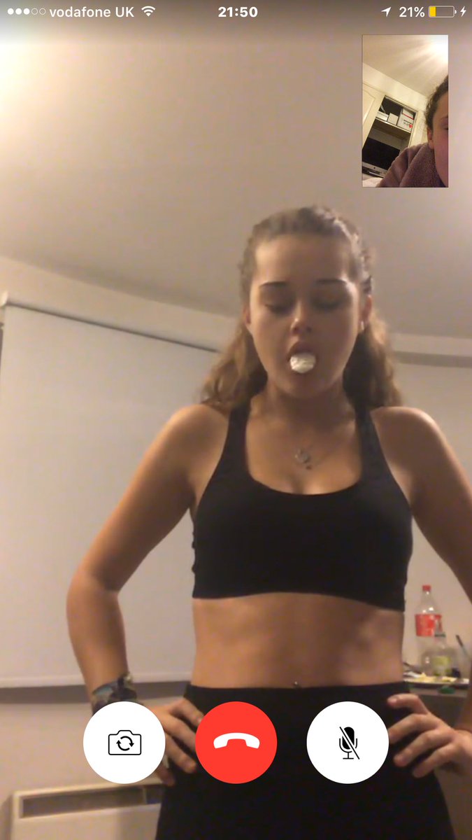 jazical's tweet photo. Enjoying the exciting uni nights lit @maemouse27 https://t.co/stfwLFuCa1