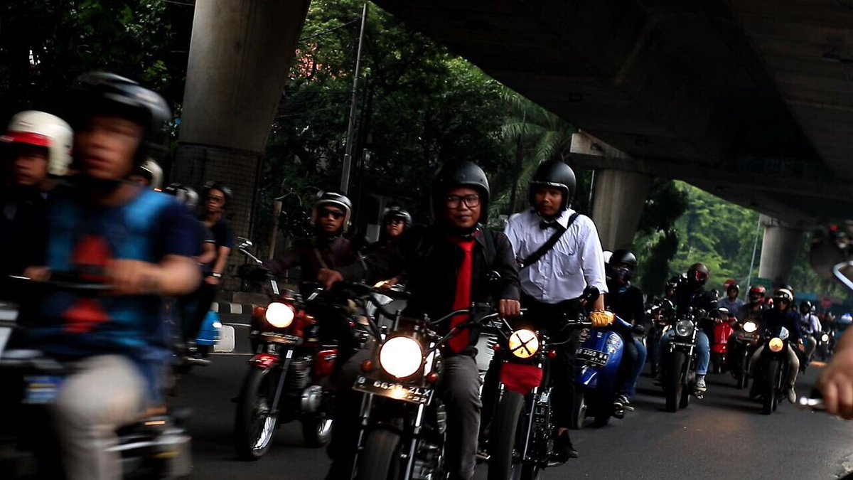 WheelsonID's tweet photo. DGR 2017 Jakarta #dgr2017 #dgrjakarta #gentlemansride https://t.co/GzudvPzEbk