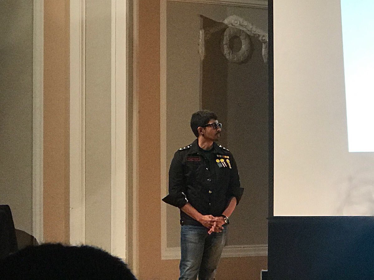AvantiKesavan's tweet photo. Choose comedy not tragedy. @evamkarthik opens up about his life in a light-hearted way #BloodChutney #americamappilai #intelligentcomedy https://t.co/K7YCgTbeYN