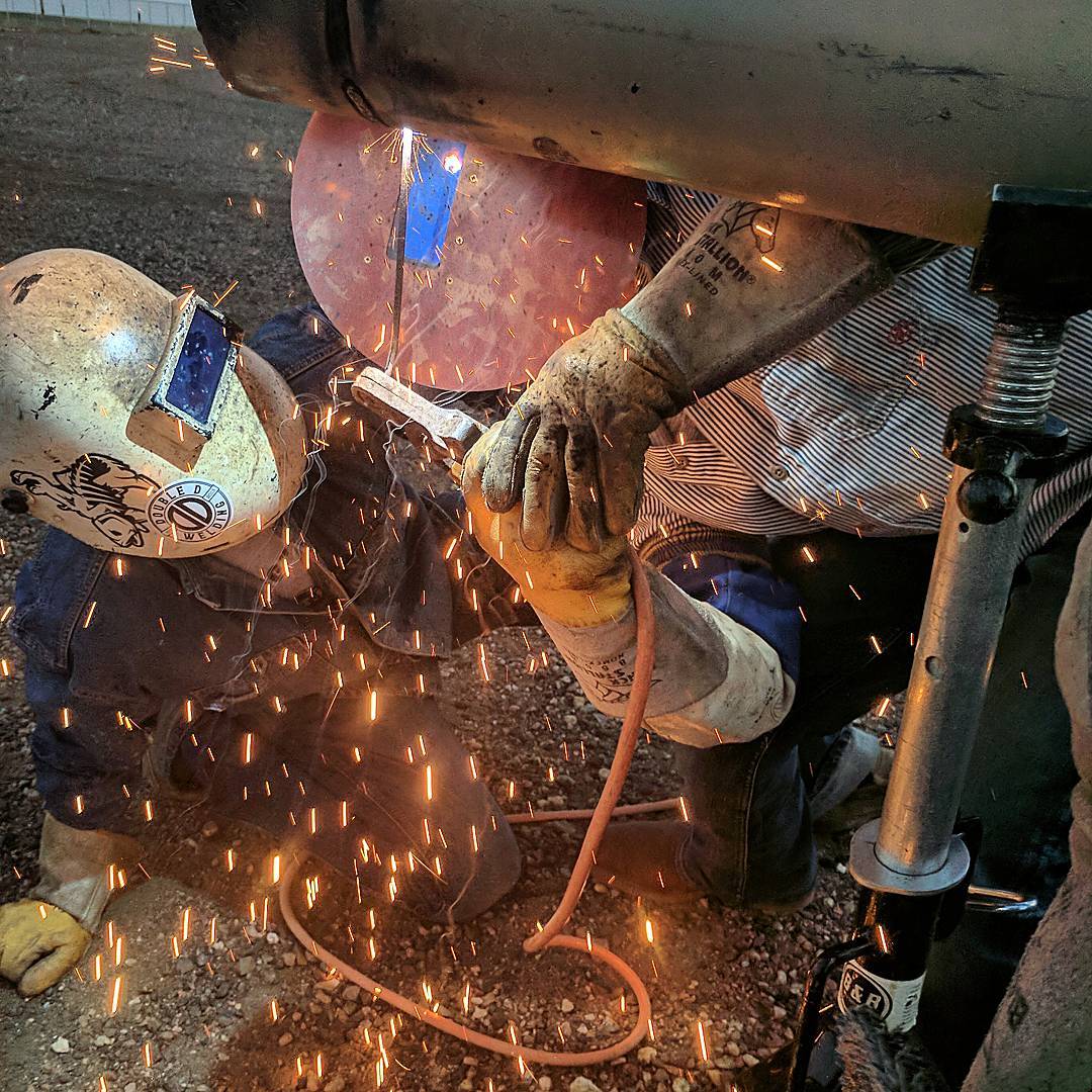 GasInfoService_'s tweet photo. ▶︎ https://t.co/VYYMhXRZYK – Oil &amp; Gas Companies Directory
#gasinfoservice #welding #pipeline https://t.co/85lsCAsqu0