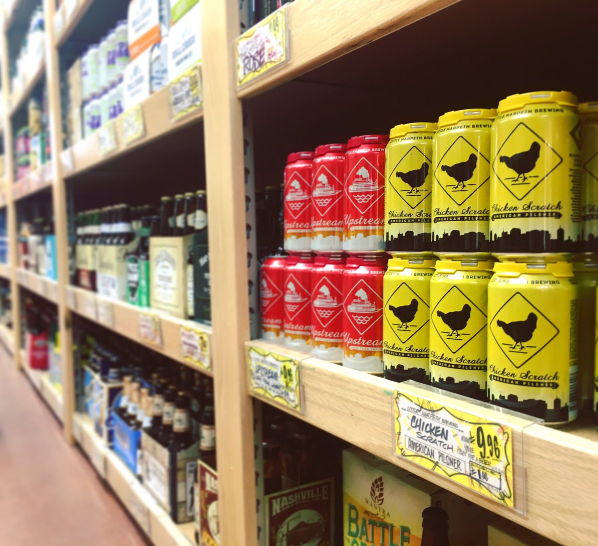 LHBrew's tweet image. #SundayFunday courtesy of @traderjoes! Take home some of our Chicken Scratch &amp;amp; Upstream today! Open till 9pm #littleharpeth #traderjoes