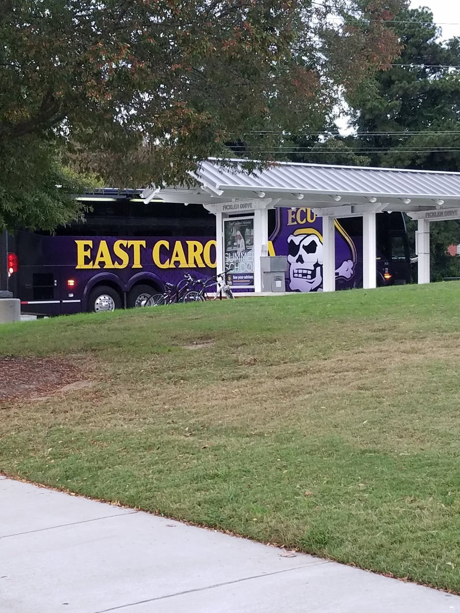 HDHudson's tweet photo. @F3ENC YHC has the Q at #The Mash in the gloom tomorrow, doing a little bus stop scouting for the beatdown. POST! https://t.co/jCeSu9LqtN