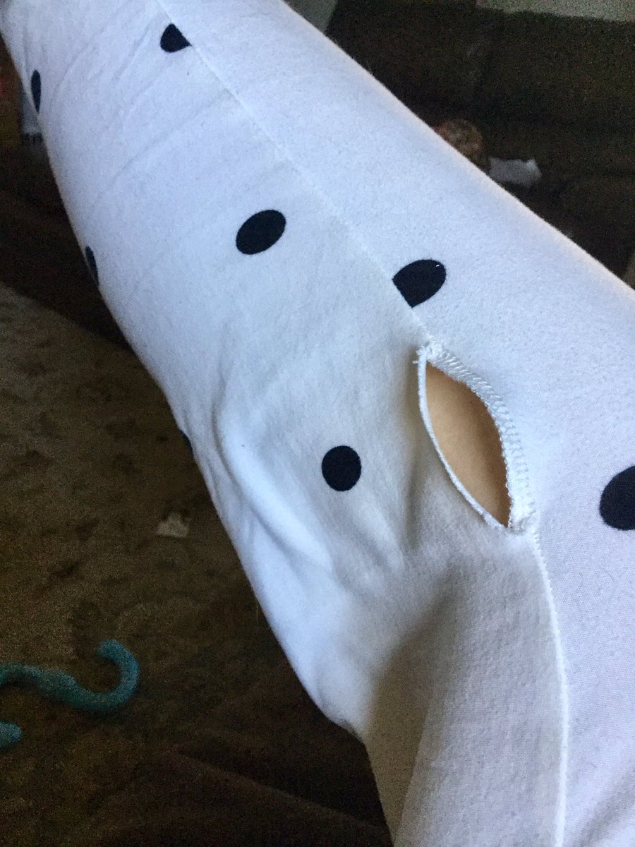 47FreeSpirit47's tweet photo. @LuLaRoe  wore these for the first time!
This is yet another reason why I loathe you! @HoleyLeggings @lularoefail #suelularoe https://t.co/0BoiV1Pskz