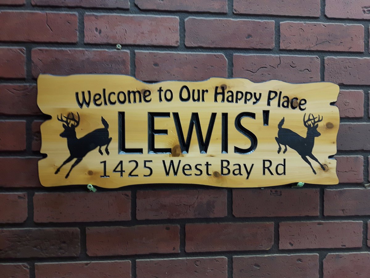 cncsignmaker's tweet photo. Wooden signs make great Xmas Gifts. #woodsigns #woodsigns #woodcarving #signmaking #cncsignmaker #cedarsigns #gifts
https://t.co/lCGQVeZeey https://t.co/iz2Oha9uc0