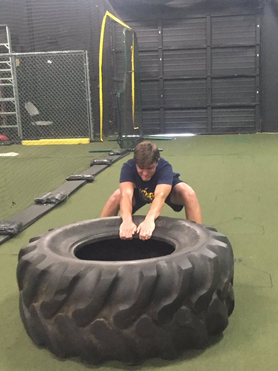 TopTierProspect's tweet image. University of Michigans division one shortstop, Logan Pollack, training hard for this upcoming season!