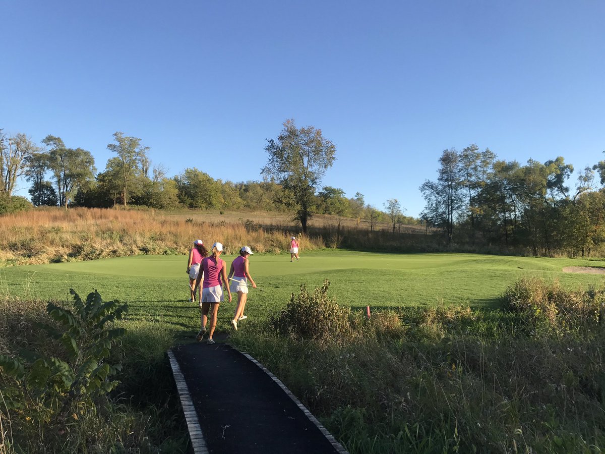 RamblersWGolf's tweet photo. A couple more from today's practice round... it was a beaut #LUWGolf https://t.co/GGmm0c6kZB