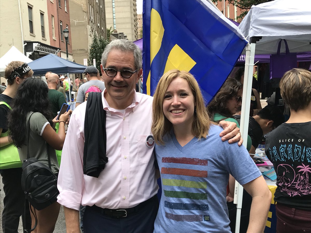 HRCGreaterPhila's tweet photo. Totally inspiring #OutFest2017! Thank you to everyone who came out to support full #LGBTQ #Equality today. 🏳️🌈 #Rise #Philly #Philadelphia https://t.co/PN8RBHwcNz