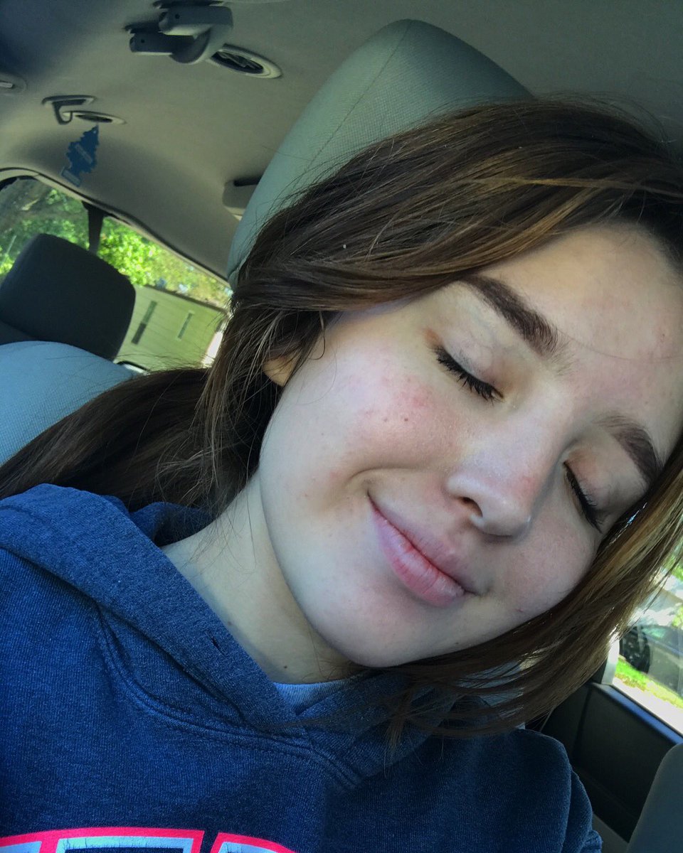 literalldolan's tweet photo. #SundaySmilesForFroy π»πβ¨π @froynextdoor https://t.co/hF7p5zPXYI