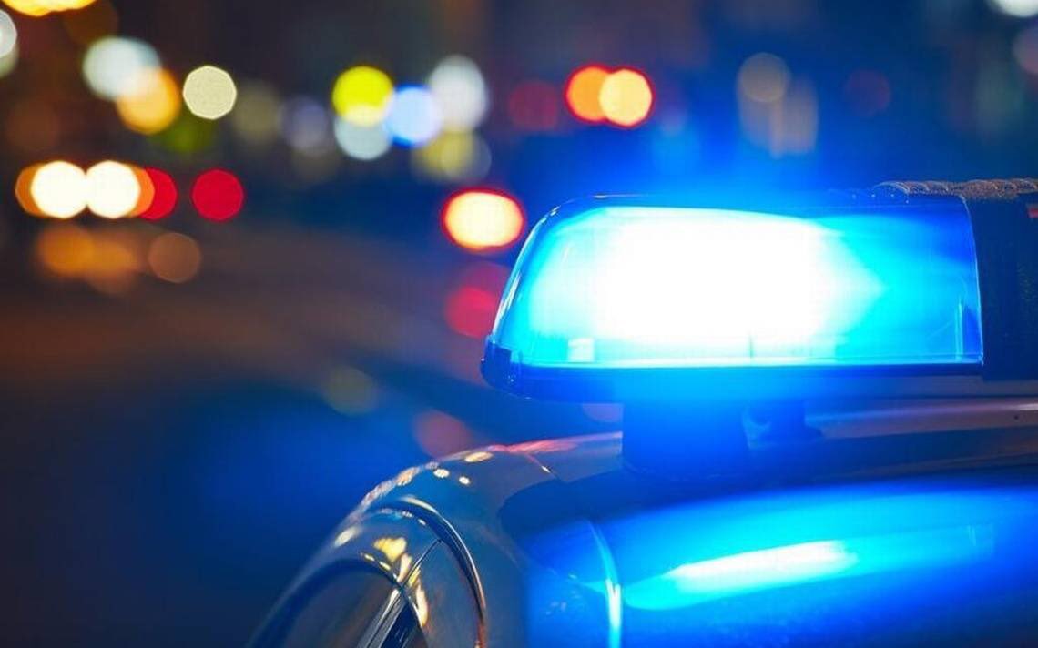 SavPolice's tweet photo. #SCMPDalert 2 males shot in 5500blk Betty Dr. 1 w/ life-threatening injuries, 1 w/ non-life-threatening injuries. https://t.co/RuUJndeVqD