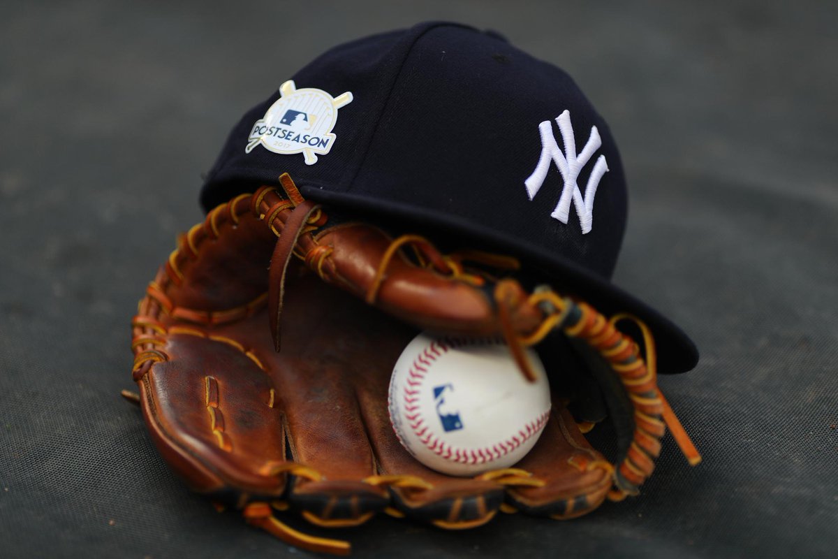 Yankees_Beisbol's tweet image. ¡Los Bombarderos listos para la batalla y lograr el 1er triunfo en la #SDLA! ⚾️ ¡PLAY BALL! #YankeesBéisbol
⚾️x⚾️: atmlb.com/2kAT4gy