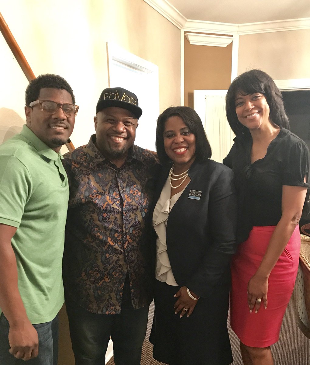 judgechase4th's tweet photo. #SundayWorship https://t.co/arsMy9Wa2v #JUDGECHASEFOR4TH #FAVOR @SRBLAKES @Pastortyj https://t.co/YeTORca1gX