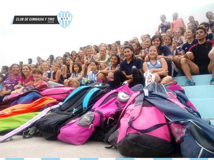 gytoficial's tweet photo. #Hcokey 🏑|| Las divisiones inferiores de Gimnasia y Tiro fueron anfitriones de las chicas de Uru Curé. https://t.co/cW69ULICe2 https://t.co/axtm0NFfLI