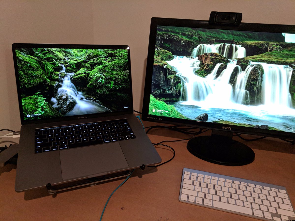 RoyalBhaktapur's tweet photo. For the 2016 Mac users with limited USB C ports, this is a must have :)
#charjenpro #usbbhub #usbc #usb #usbcadapter https://t.co/woLeHvUi0B