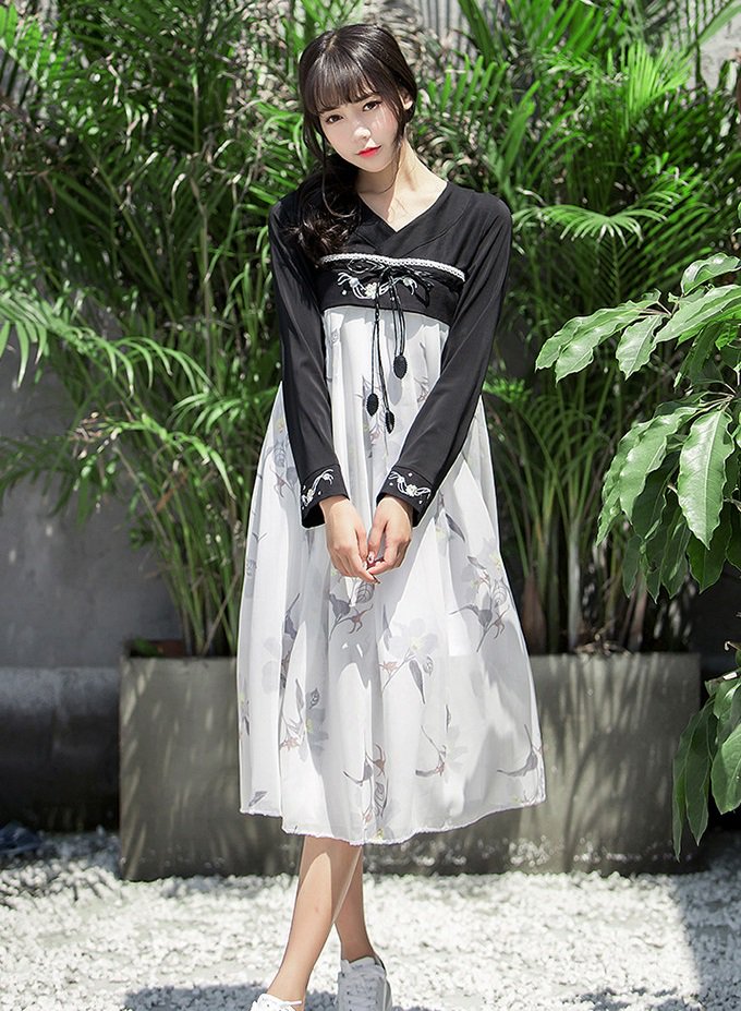 😚RT+팔로우 이벤트😚1명 추첨

귀여운 한푸 의상 모음 공구 실시!

🌿20000원+2500원
🌿11월 30일 24시 마감

주문서▶ naver.me/FaUEWlh4
상세사항▶ blog.naver.com/chony_shop/221…