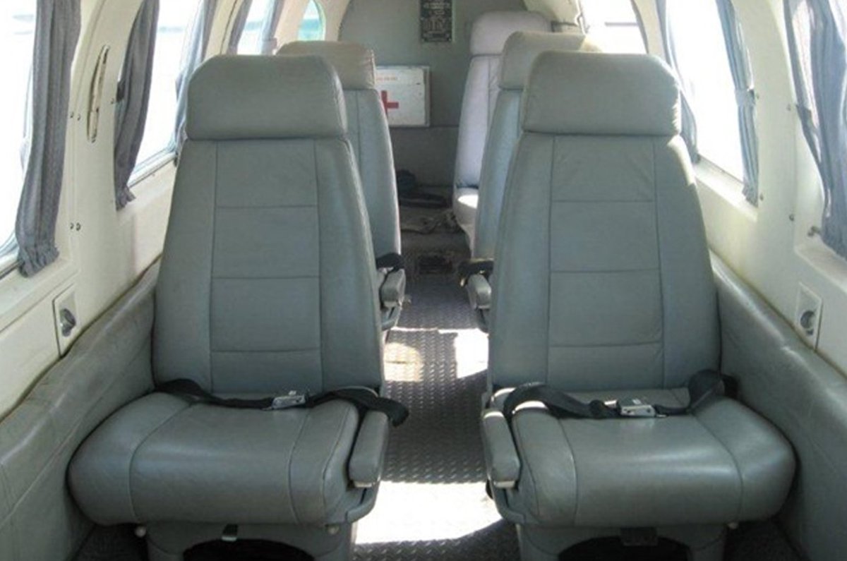 emptyjets tweet picture