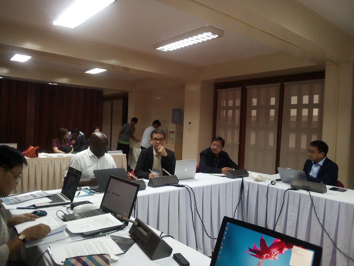 APIRASnetwork's tweet photo. NOW: #SAASProject supervision mission meeting at SEARCA, Los BaΓ±os, Laguna, PH. https://t.co/DRf3CD6fGz