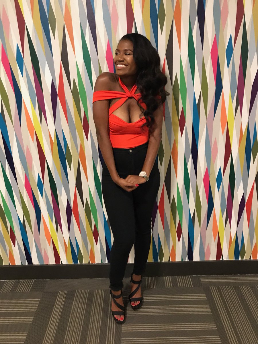 _filthyrichtay's tweet photo. my many moods https://t.co/P4x6zGnYP6